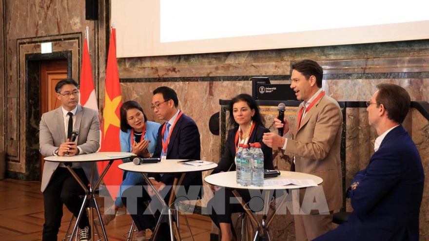 Vietnam and Switzerland boost investment and trade ties